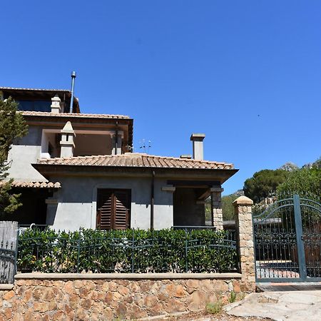 Villa Juniper Santa Maria Navarrese Eksteriør bilde
